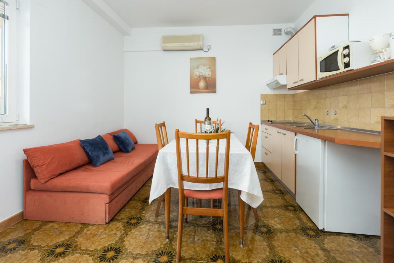 Apartments Maria Poreč Eksteriør billede