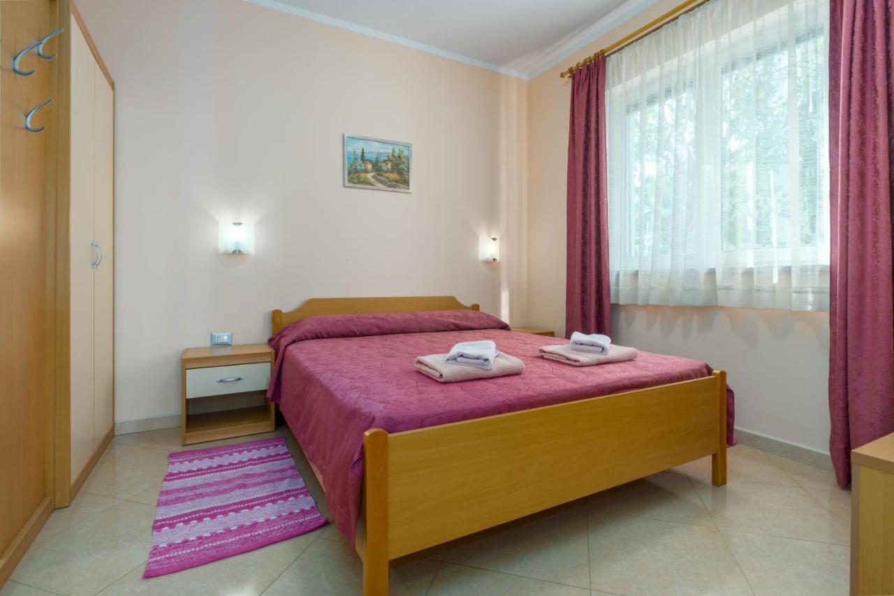 Apartments Maria Poreč Eksteriør billede