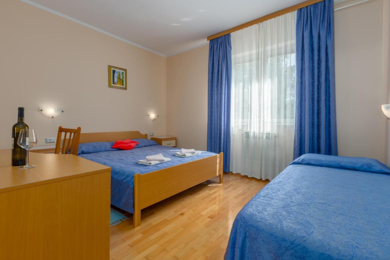 Apartments Maria Poreč Eksteriør billede