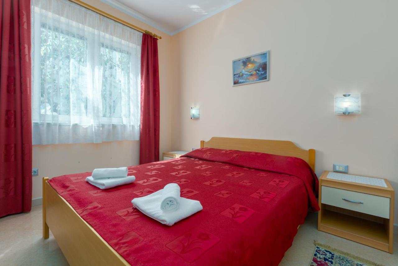 Apartments Maria Poreč Eksteriør billede